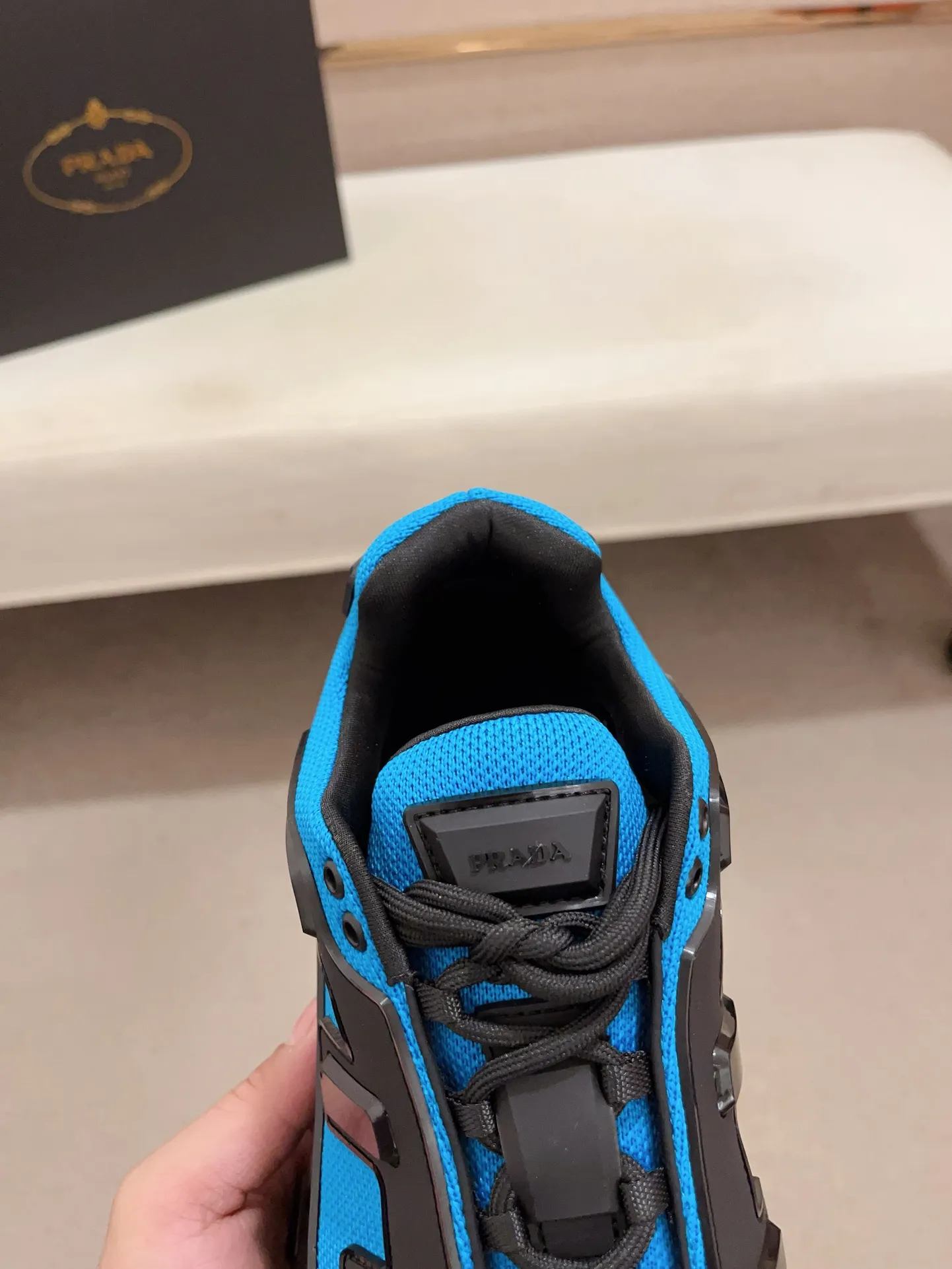 Men's Men's Shoes 💰 620💰 ✔️✔️✔️High-quality new PRADA counters are launched at the same time. The new men's shoes and 😘fabrics are selected from first-layer cowhide. Lining: imported elastic mesh➕cowhide lining. 👍🏿High-end☄️Open-molded non-slip rubber outsole, exquisite lines, simple and elegant, comfortable and high-end for leisure travel. Number of yards: 38 to 44.